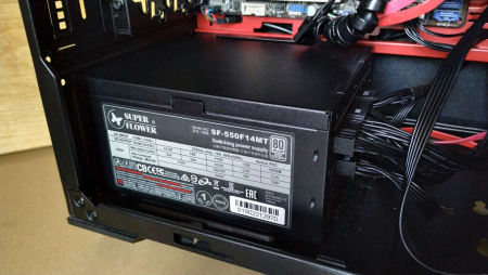 Блоки питания от Super Flower традиционно пользуются особой популярностью благодаря тому, что полностью собираются из японских компонентов